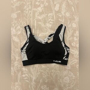 Yvette Black and White Sports Bra